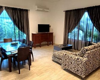 古晉韋斯博裡公寓 - 古晉 - 客廳