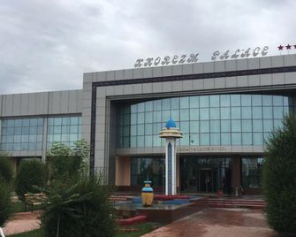 Khorezm Palace - Urgench - Building