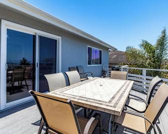 Spectacular Beach House! - Morro Bay - Balkon
