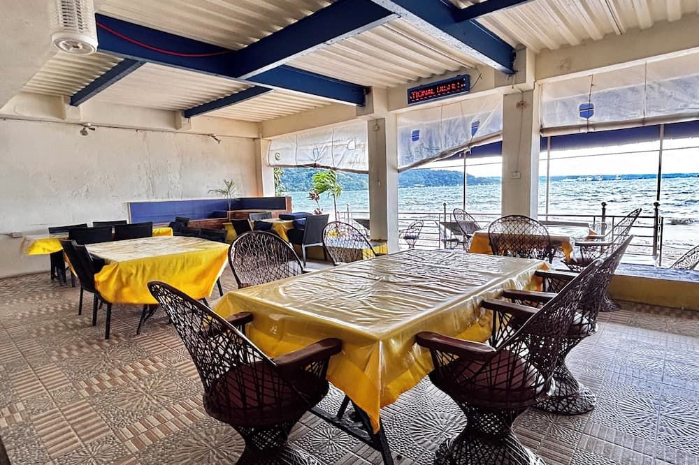 مانغوز بيتش فرونت ريزورت