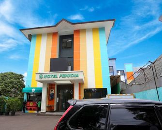 Collection O Hotel Fiducia Kaji - 6 Hour Stay - Jakarta - Gebouw