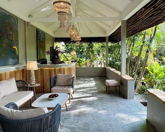 Phangan Beach Resort - Ko Pha Ngan - Patio