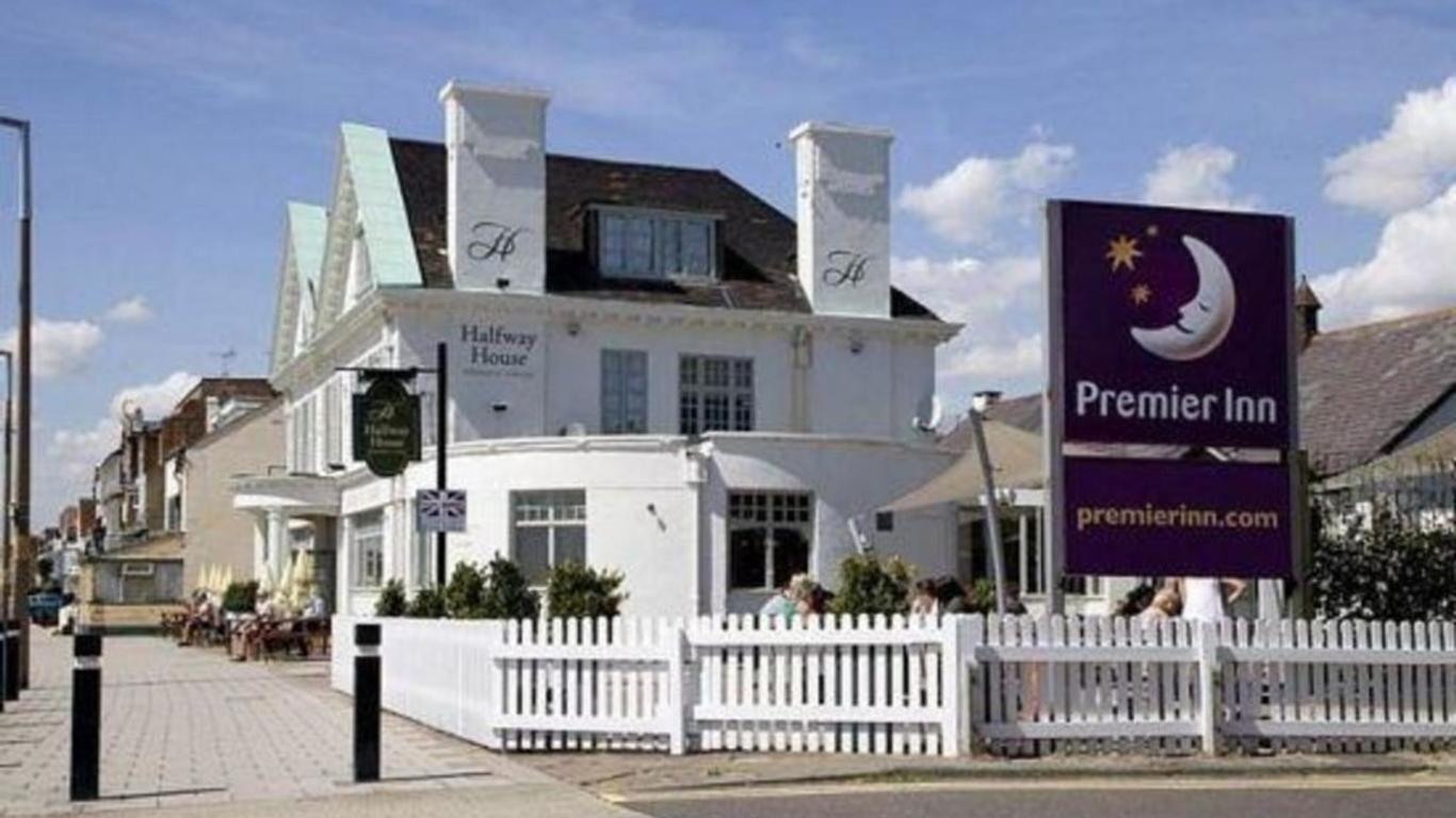 Premier Inn Southend-On-Sea (Thorpe Bay)