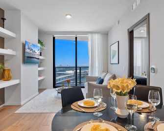 Downtown by Miami Vacation Rentals - Miami - Dining room