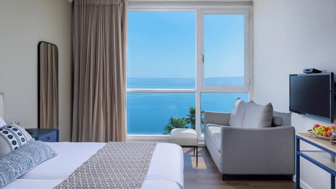 فندق الملك سليمان طبريا