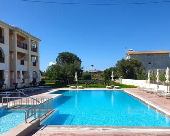 Jenny Hotel - Agios Sostis - Pool
