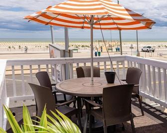 Charlroy Motel - Seaside Park - Balcony