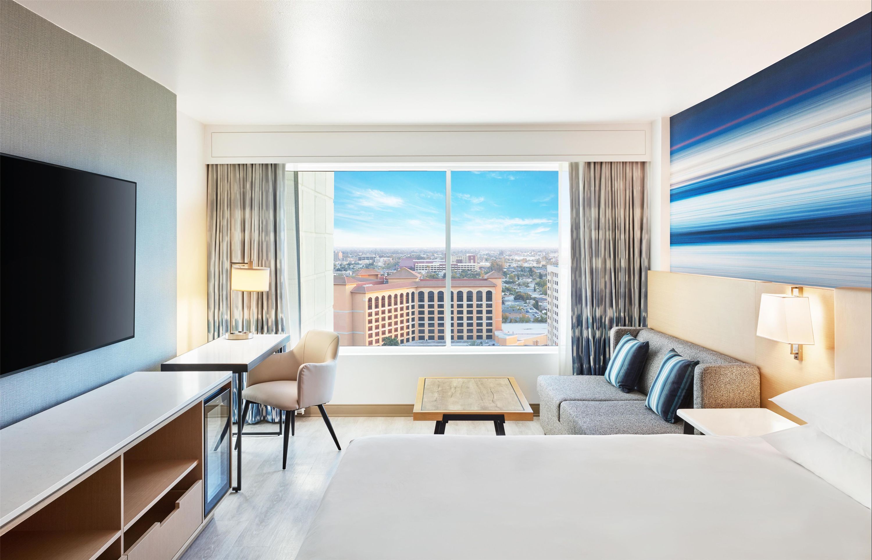 Hyatt Regency Orange County thumbnail 3