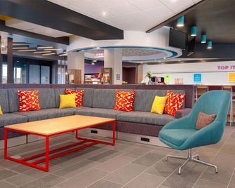 Tru by Hilton Gananoque, ON - 加納諾克 - 大廳
