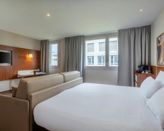 Spark by Hilton Lyon Ouest - Lyon - Bedroom