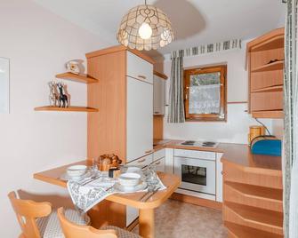 Apartment Haus Kötschach-3 by Interhome - Bad Gastein - Dining room