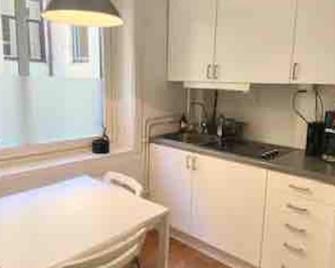 Cozy Cottage In Central Gothenburg - Gothenburg - Kuchyň