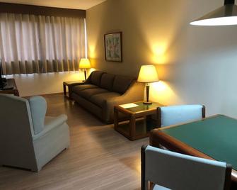 Duomo Park Hotel - Curitiba - Living room