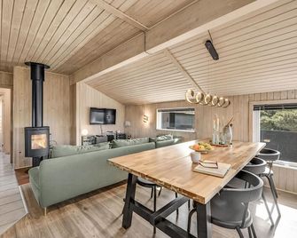 Holiday Home Auroravej Hvide Sande - Hvide Sande - Dining room
