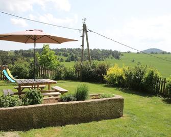 Gîte des Cabr'éoles - Moudeyres - Patio