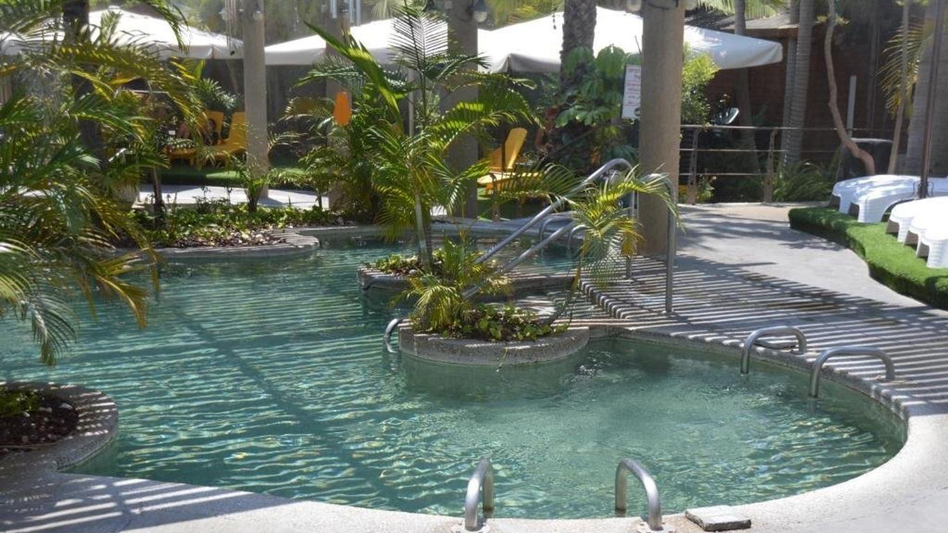 Spa 村莊飯店 - 僅供成人入住