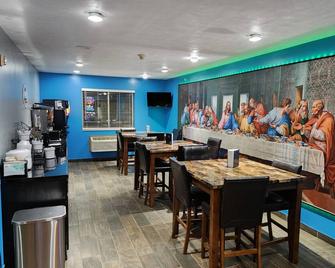 Super Star Inn & Suite Lincoln Crete - Crete - Restaurante