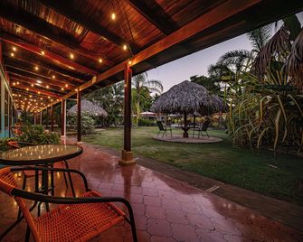 Beach Break Resort - Jaco - Патіо