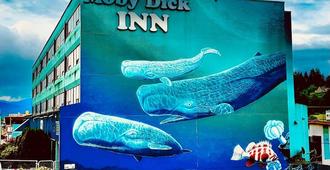 Moby Dick Inn - Prince Rupert - Rakennus