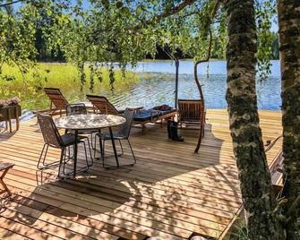 Holiday Home Villa saimaan joutsenlahti by Interhome - Ruokolahti - Patio