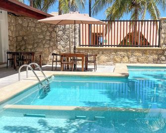 Progreso Beach Hotel - Progreso - Pool
