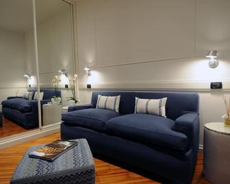 Suite Fontana di Trevi - Rome - Living room
