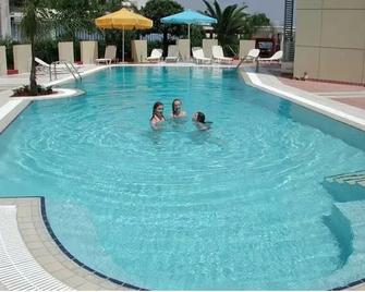 Flisvos Royal Tolo - Tolo - Pool