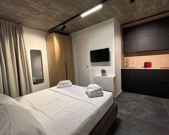 elegant Bike&Moto Haven - Gavardo