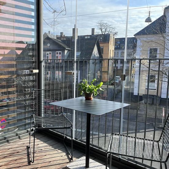 Central family home in award-winning architecture – København
