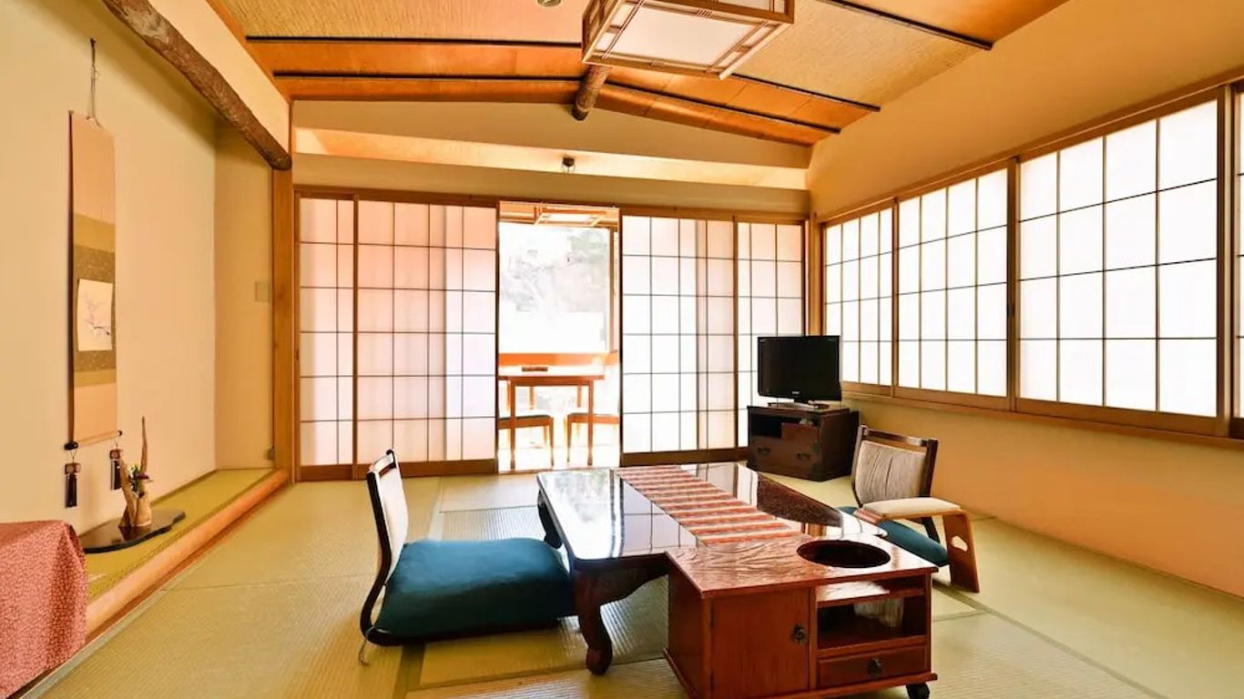 玉翠館飯店 - 1914 年開業