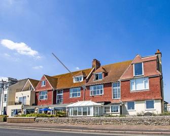 Seaspray - Seaton - Building