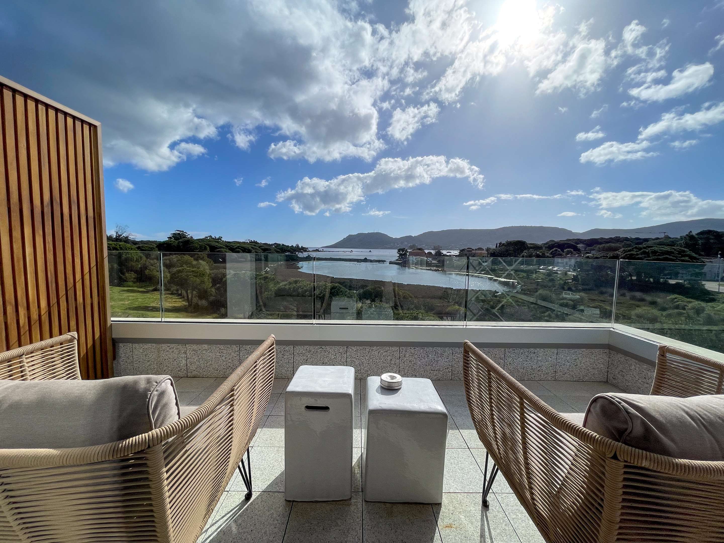 Golden Tulip Porto-Vecchio - פורטו-וקיו - מרפסת