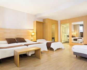 Hotel Acta Azul Barcelona - Bác-xê-lô-na - Phòng ngủ