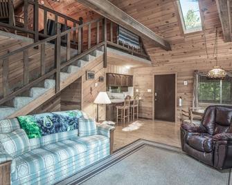 Rockinn Pines - Ruidoso - Living room