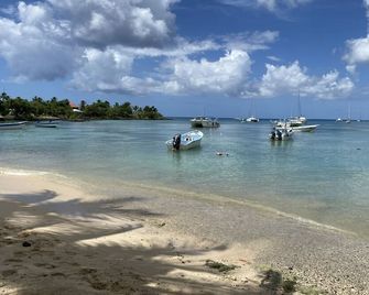 Hostal Magallanes Bayahibe - Bayahíbe - Playa