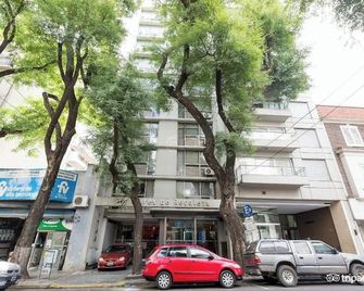 Uriburu 1756 by Ayres Apartments Recoleta - Buenos Aires
