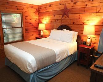 Sumptuous Shenandoah Crossing, 2 Bedroom Resort Cabin, Just A Mile To Your Favorite Destinations - Gordonsville - Habitación