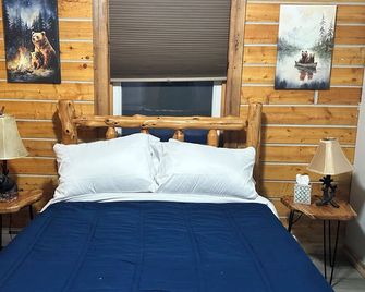 Cozy, pet-friendly, 2-bedroom cabin in beautiful Palmer, Alaska - Palmer