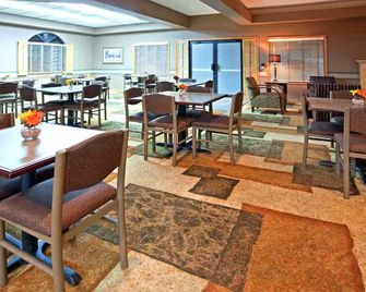 Blue Way Inn Eagan Extended Stay Minneapolis Airport Eagan North Mn - Eagan - Restaurant