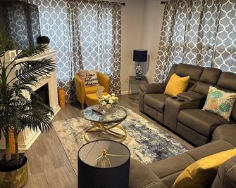 Cozy 2-bedroom apartment with AC and WiFi in awesome Boothwyn - Boothwyn