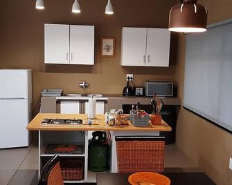 Ukuthula Cottages - Amanda - Cocina