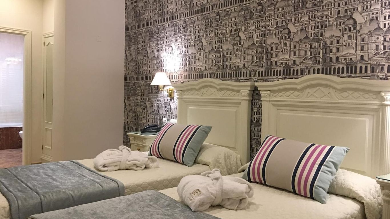 Adriano Boutique Sevilla