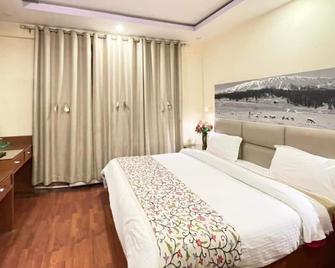 Hotel Centre Point - Srinagar - Phòng ngủ