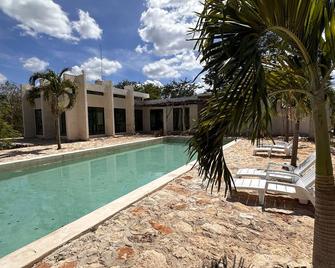 Xbalche eco hotel & RV park - Acanceh - Pool