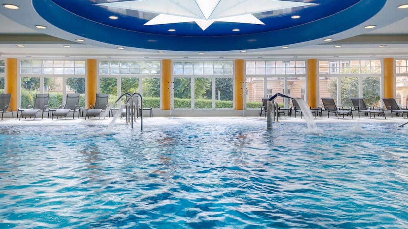 إنسانا هفيسدا