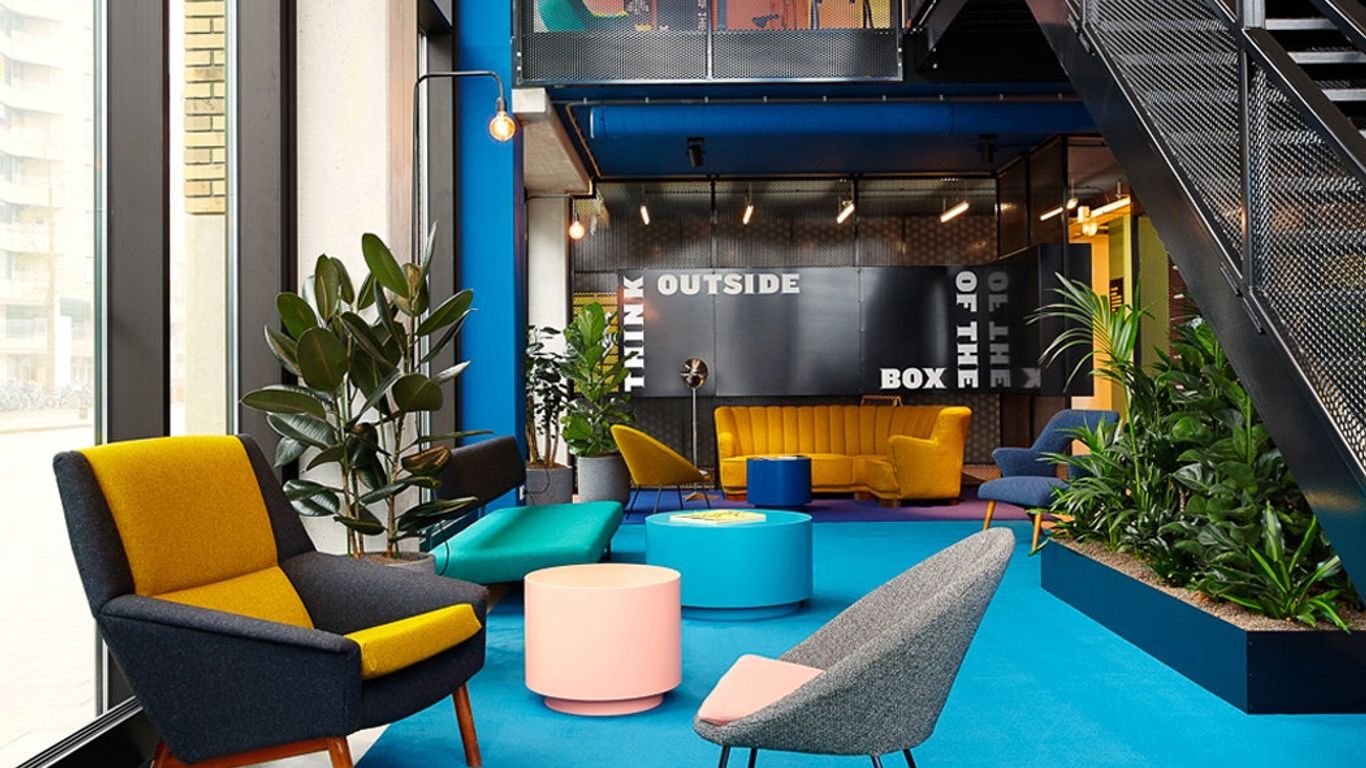 ذا سوشيال هاب إيند هوفن