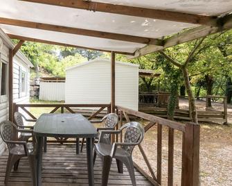 Camping Midi - mobil home 4-6 pers - Vallon-Pont-d'Arc - Patio