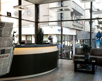 Victoria Bulevard Hotel - Μπρασόβ - Σαλόνι ξενοδοχείου
