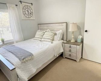 The Gooseloop Getaway 3 Bedroom house - Alturas - Ložnice