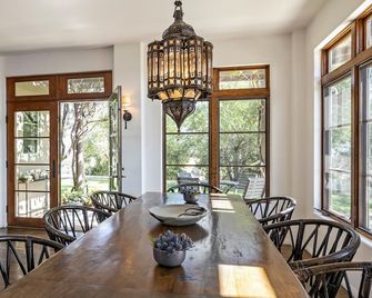 Mediterranean Masterpiece - Santa Ynez - Dining room